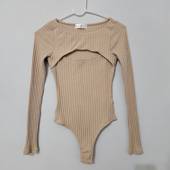 Labiz Bodysuit Womens Small One-Piece Ribbed Knit Cut Out Long Sleeve Beige - Picture 5 of 13